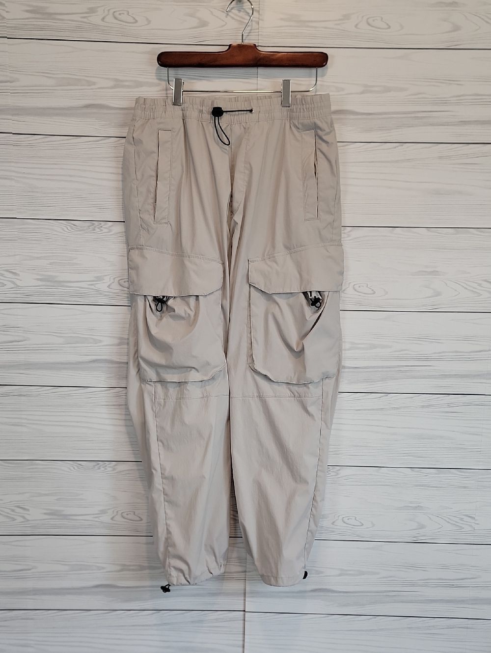 H&M Cargo Jogger Pants - Light Beige  Utility Trousers Womens Size M